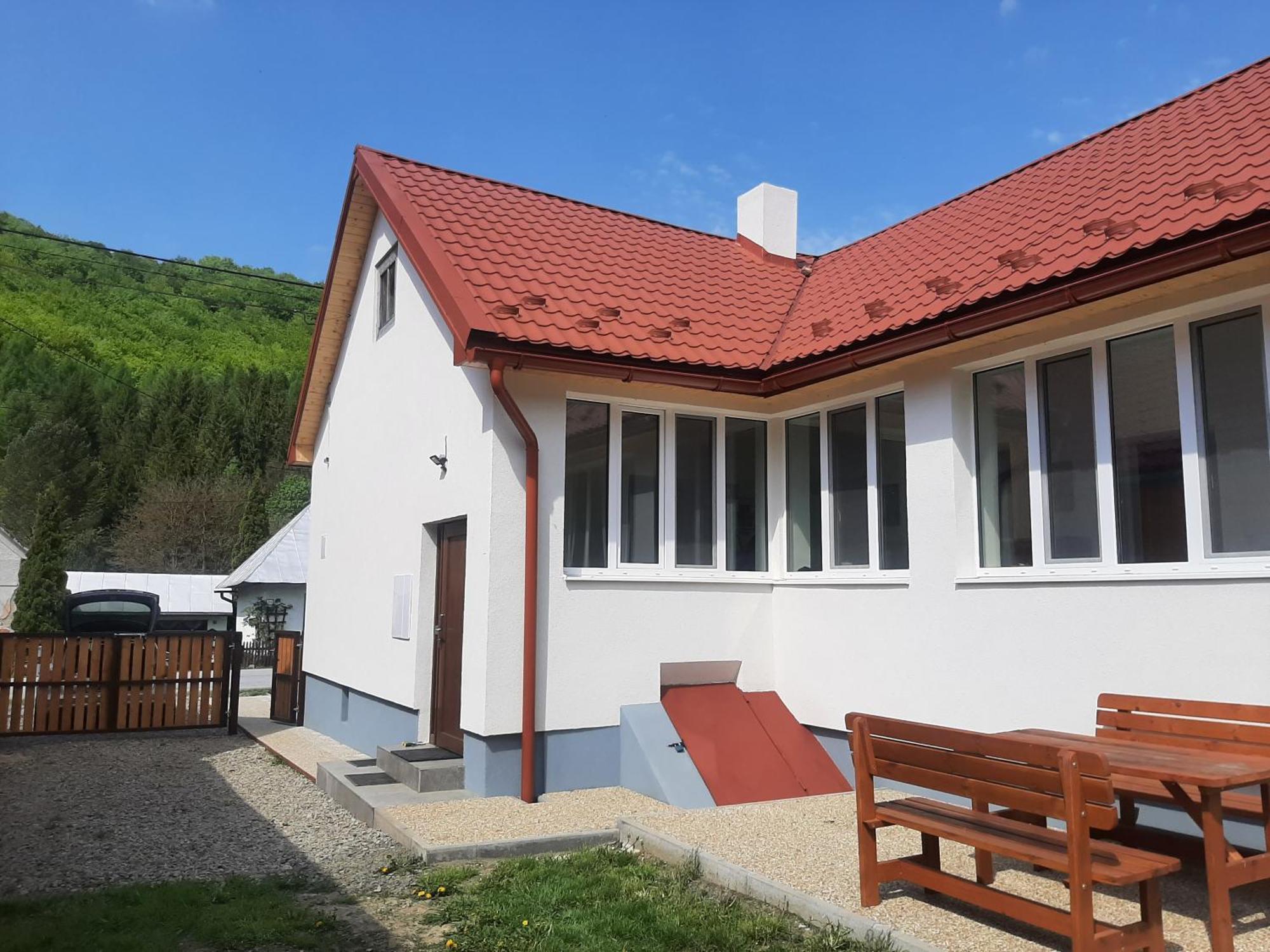 Babickin Dom Villa Medzilaborce Exterior photo